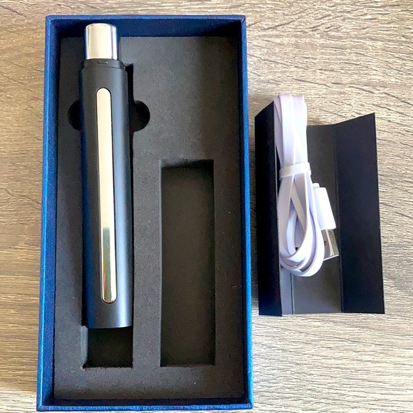 Eye Wrinkle Removal LED Pen - Picture 4 of 7